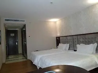 Vienna Hotel Airport Shenzhen